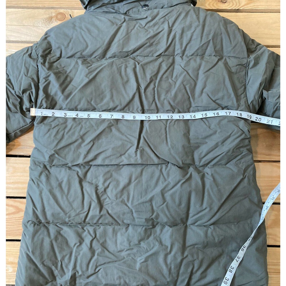 Heritage North Face long down-filled puffy coat with hood. Size S - Picture 8 of 9